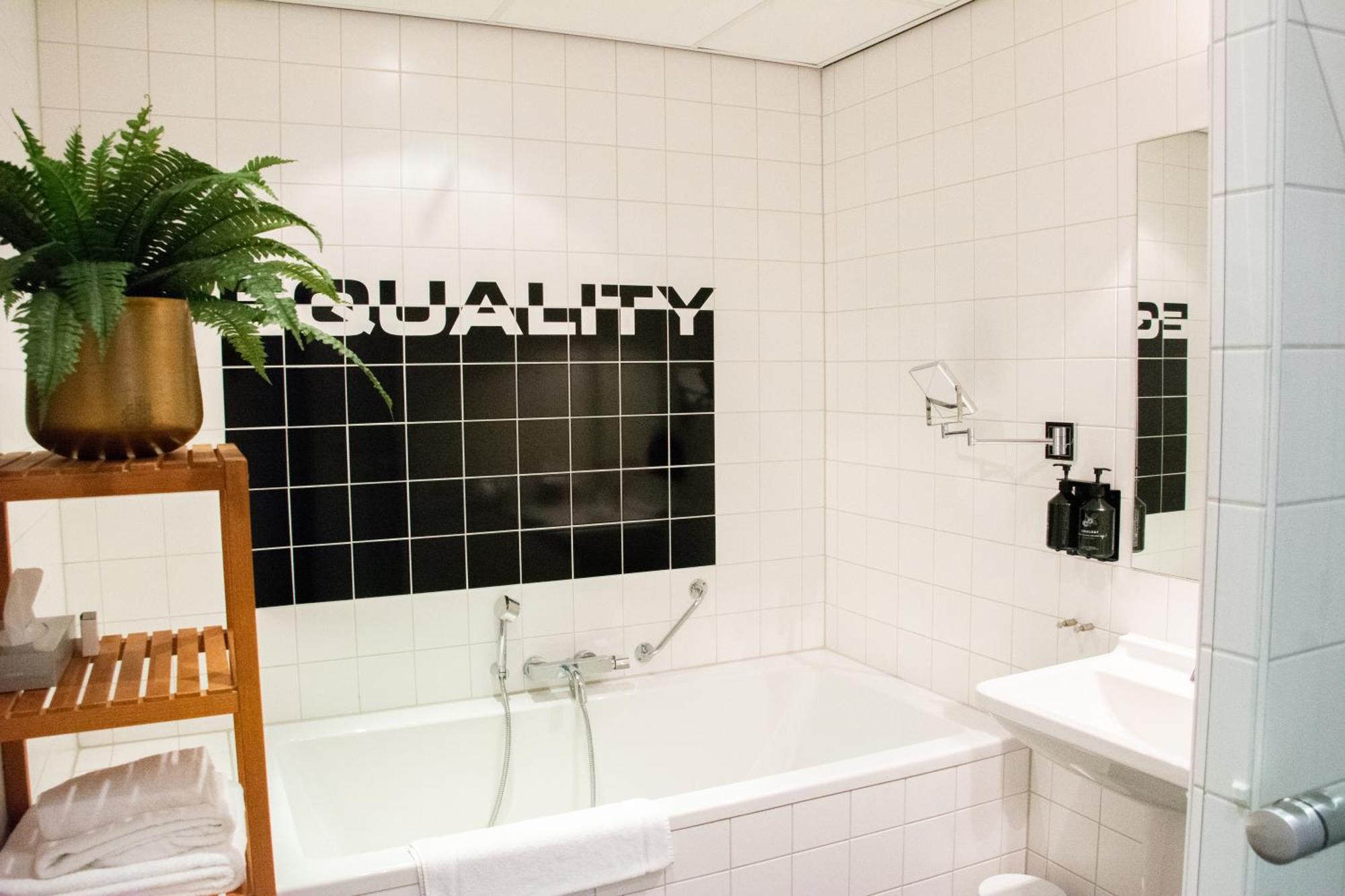 Hotel De Wereld Wageningen Eksteriør billede